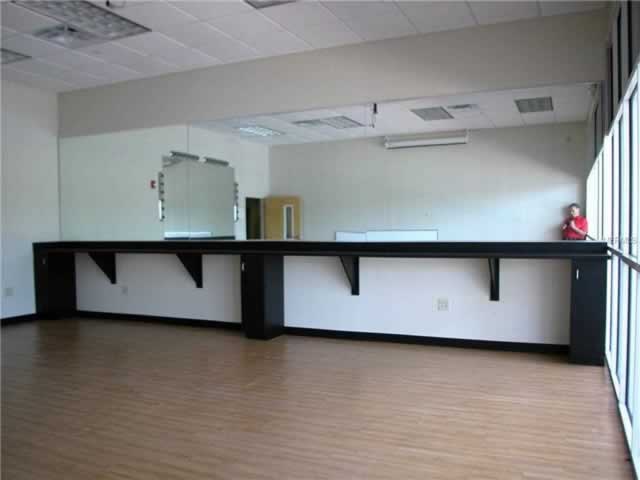 Large Office Building For Sale in Largo, Florida - 37,000 sq ft$3,950,000
