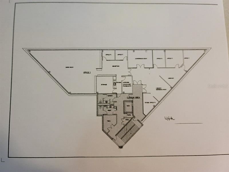 Office Building For Sale in Winter Park / Orlando - 20,000 sf $7,800,000