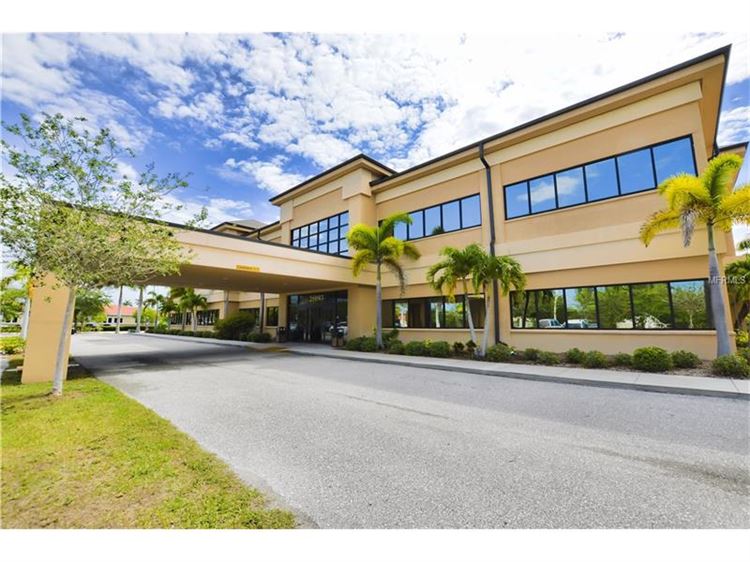 Large Office Building For Sale in Punta Gorda, FL - 31,000 sf $6,700,000