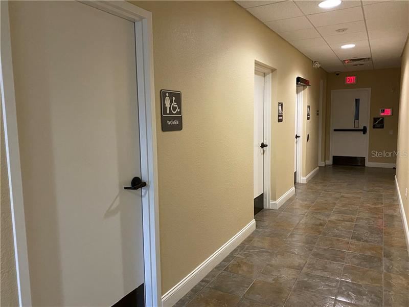 Office Space For Sale in North Port, FL - 29,000 sf $5,600,000