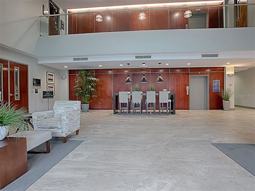 Office Building For Sale in Leesburg, FL - 7% CAP - 48,500 sf $3,675,000