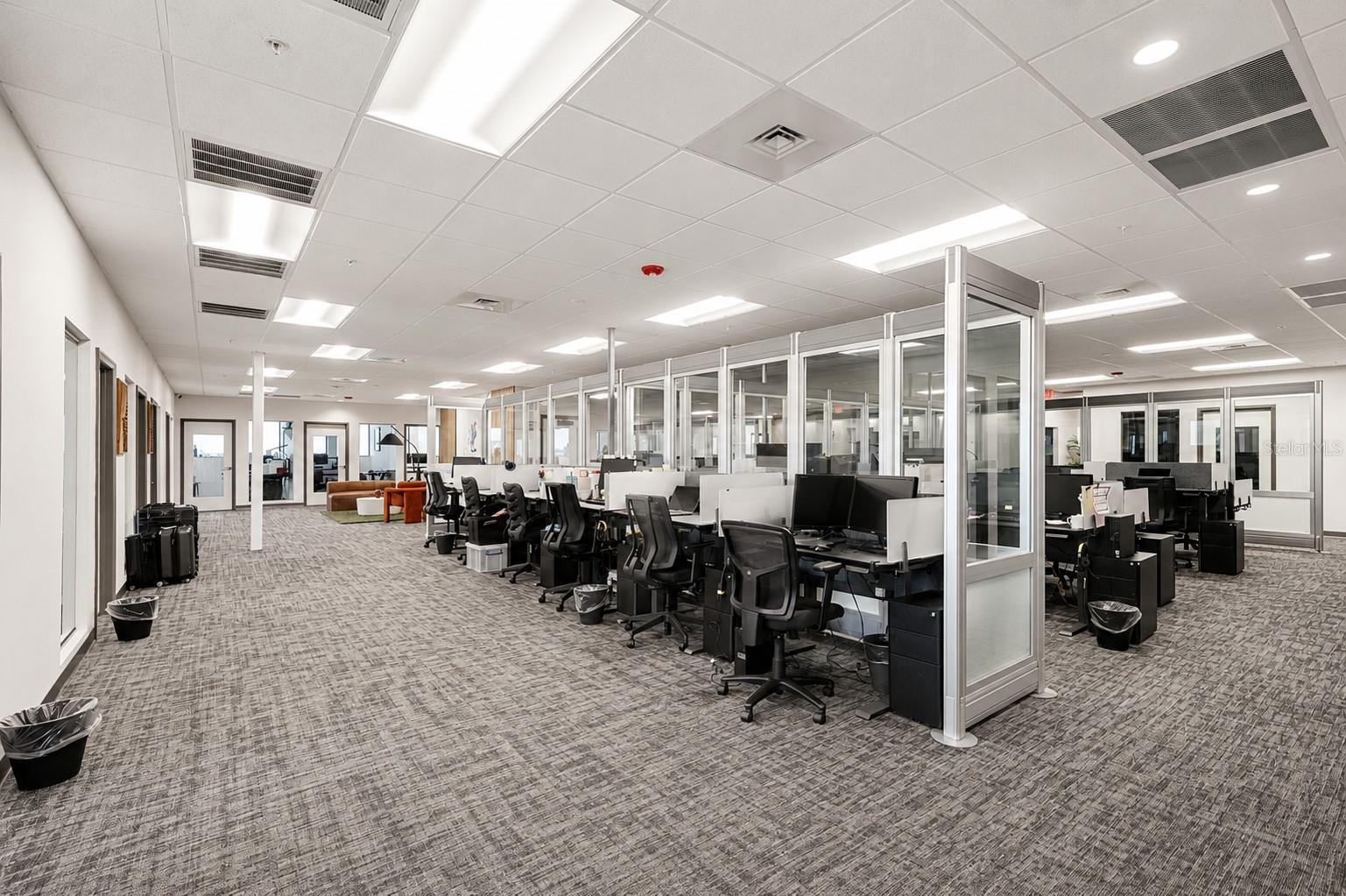 Tampa Large Office Building For Sale $6,200,000