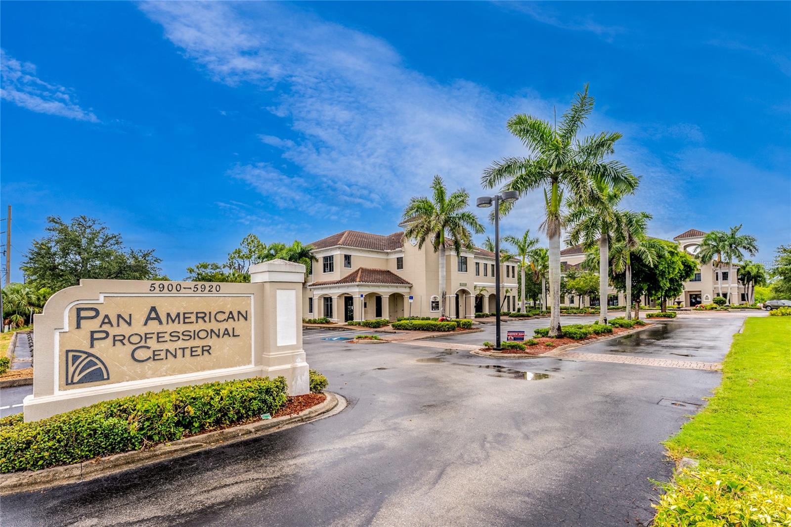 North Port / Sarasota Office Building For Sale - 28K Sq Ft - $5,950,000