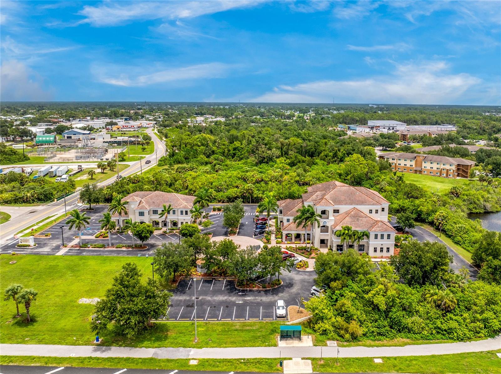 North Port / Sarasota Office Building For Sale - 28K Sq Ft - $5,950,000 North Port / Sarasota Office Building For Sale - 28K Sq Ft - $5,950,000