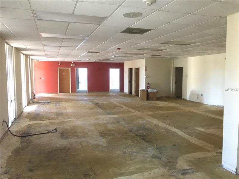 Tampa Office Building For Sale - 22,000 sq ft$1,850,000